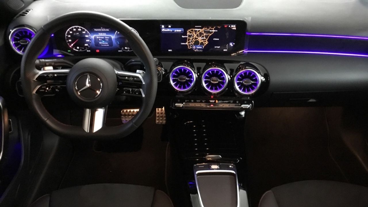 Foto Mercedes-Benz Clase A 8