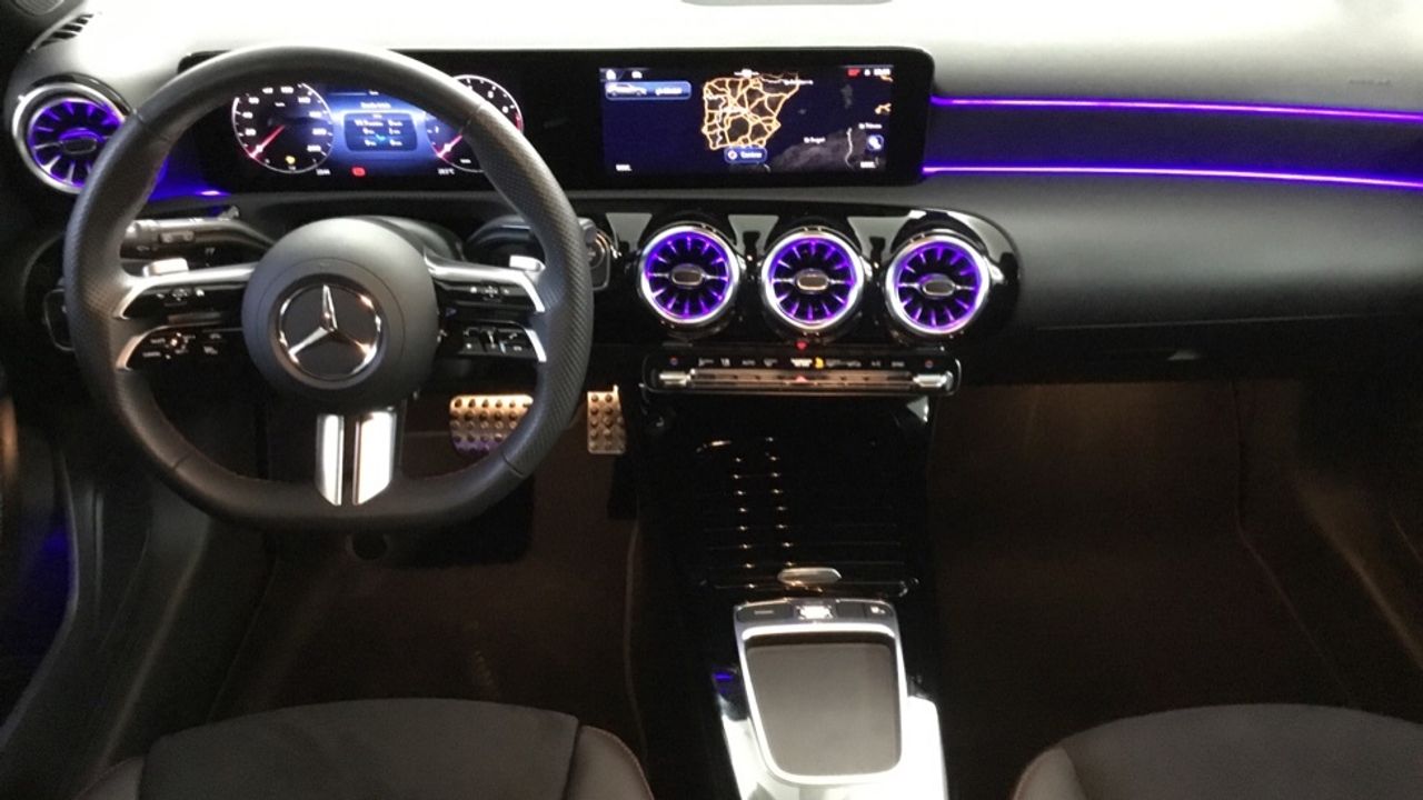Foto Mercedes-Benz Clase A 8