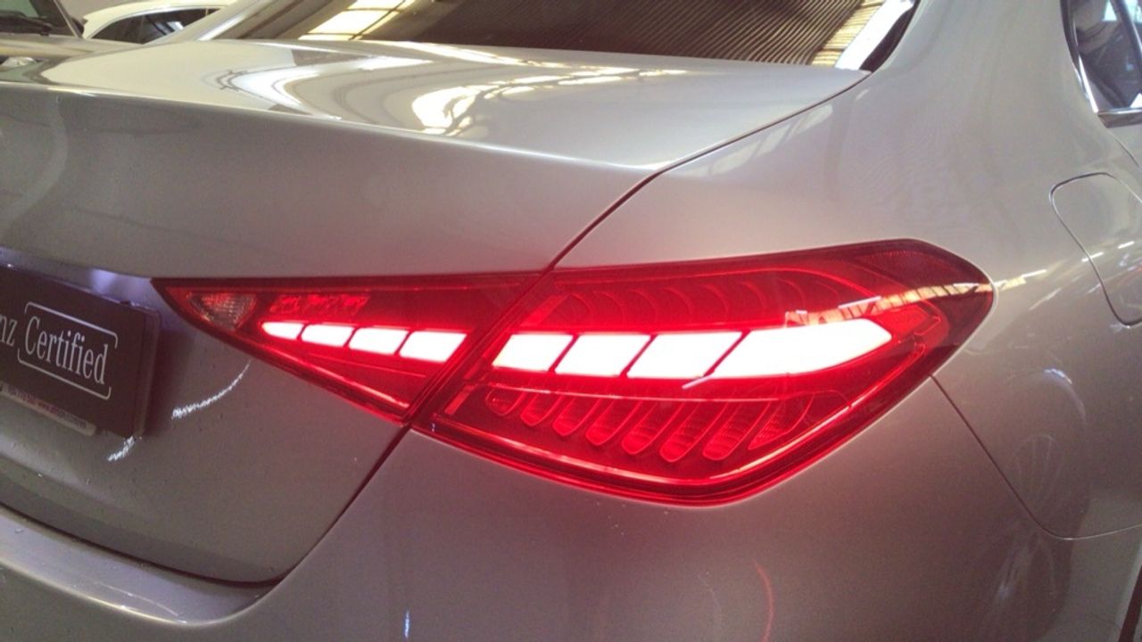 Foto Mercedes-Benz Clase C 16