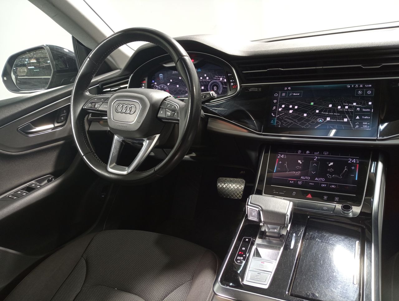 Foto Audi Q8 7