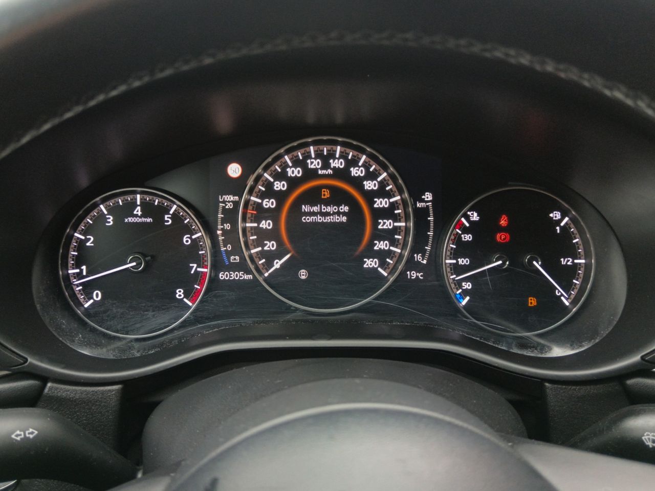 Foto Mazda CX-30 13