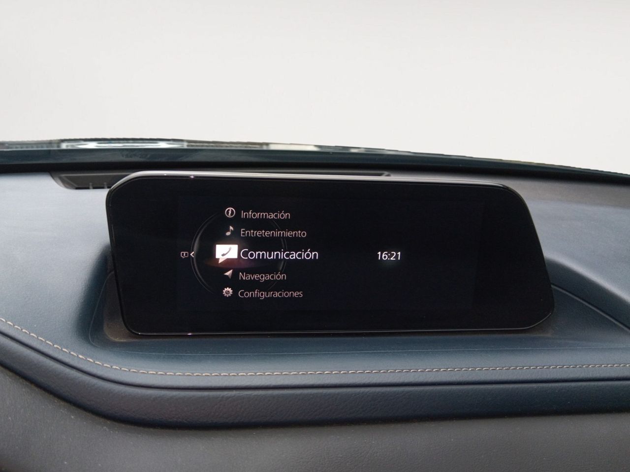 Foto Mazda CX-30 14