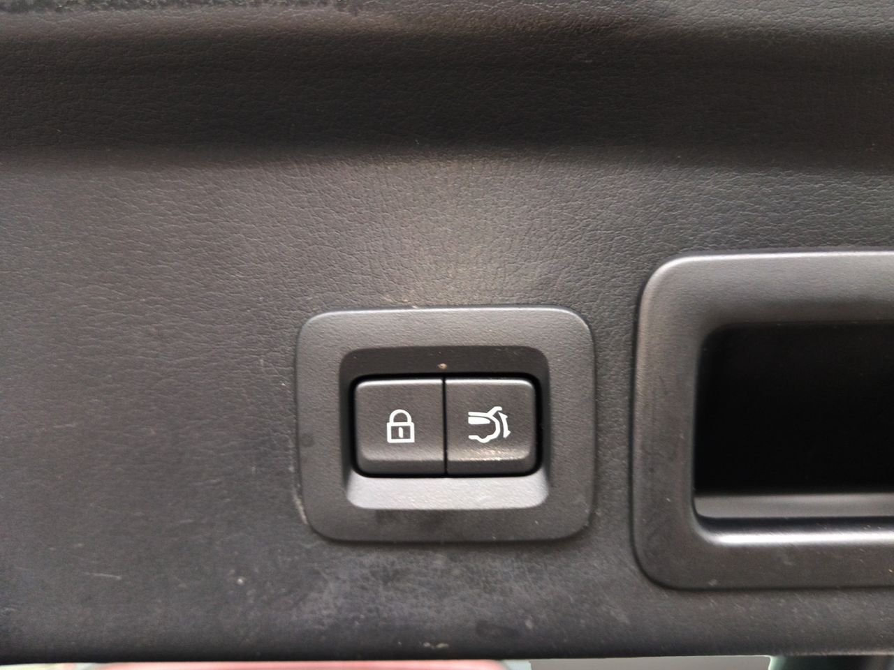 Foto Mazda CX-30 17
