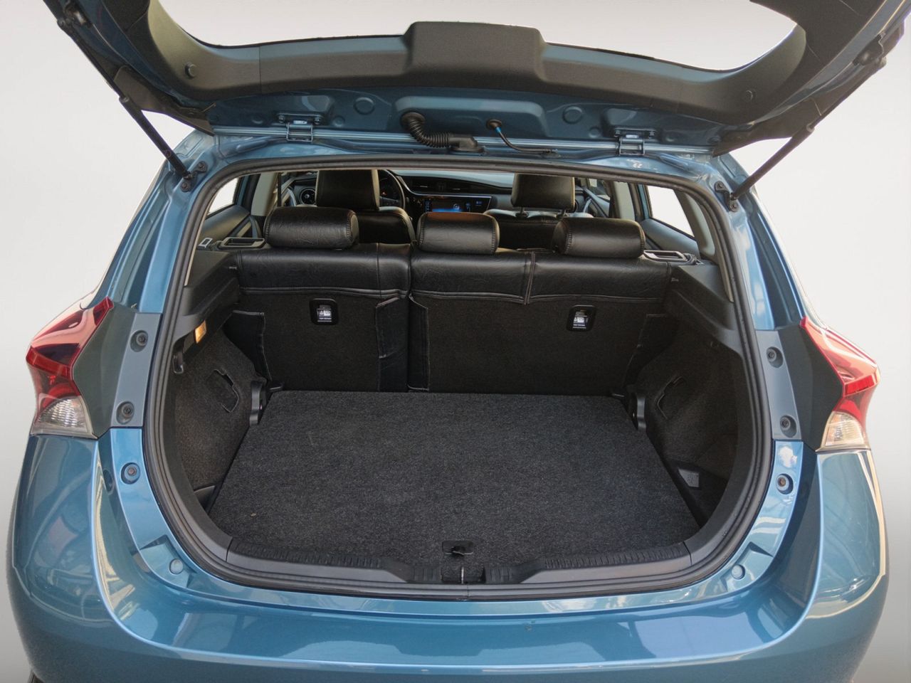 Foto Toyota Auris 11