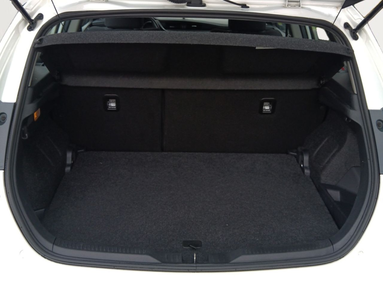 Foto Toyota Auris 11