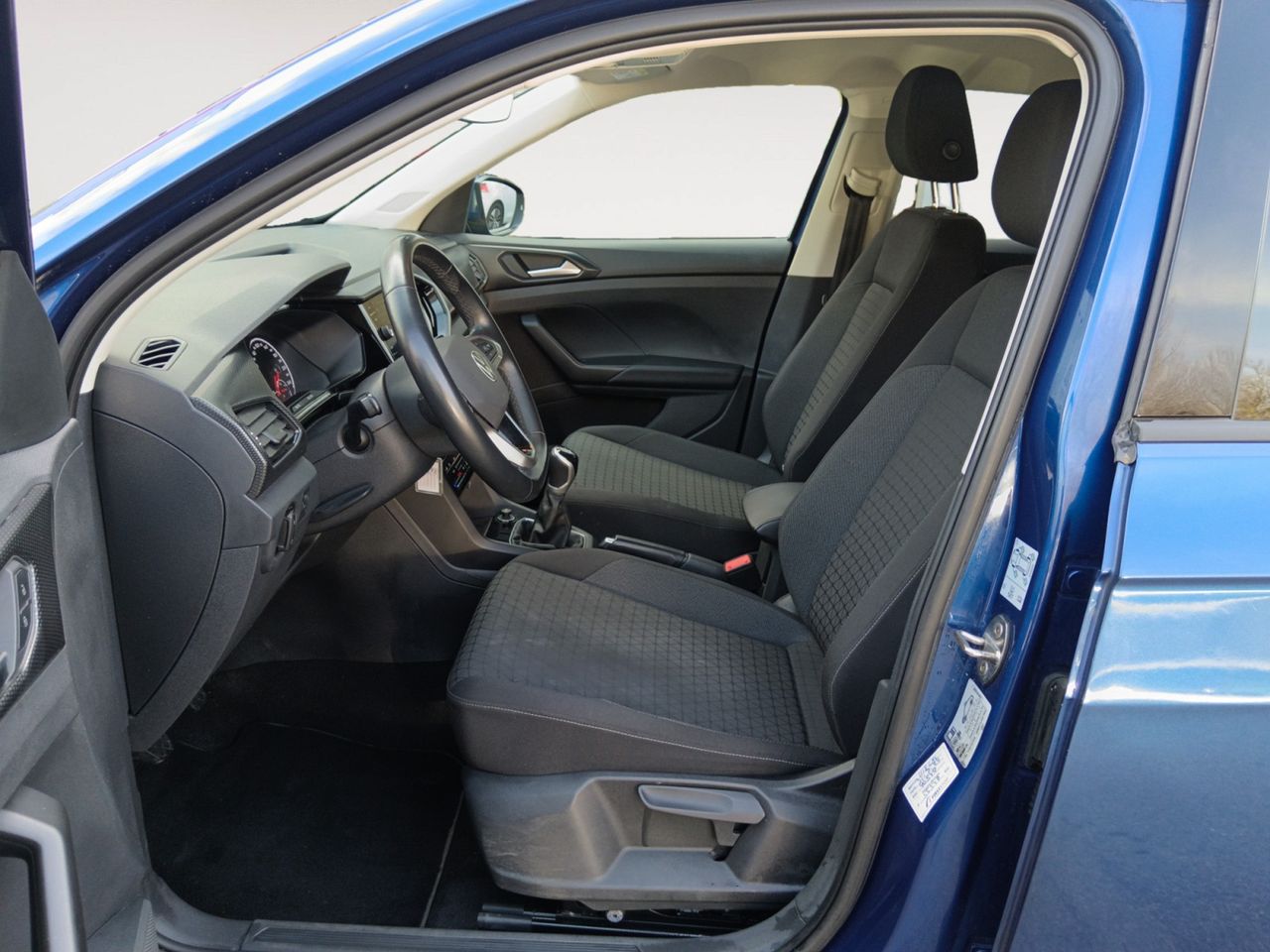 Foto Volkswagen T-Cross 8