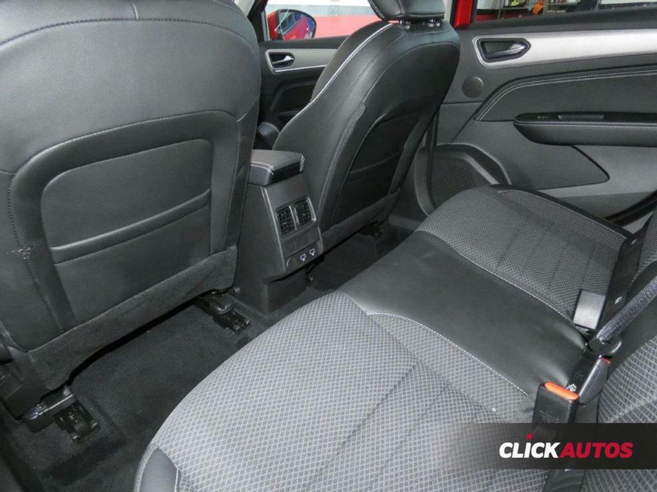 Foto Renault Arkana 17
