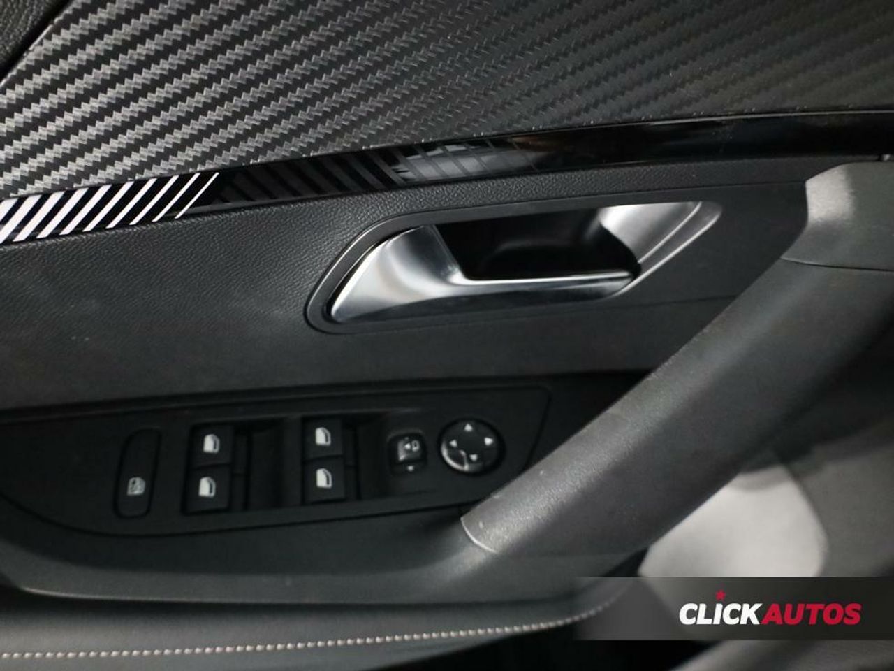 Foto Peugeot 2008 17