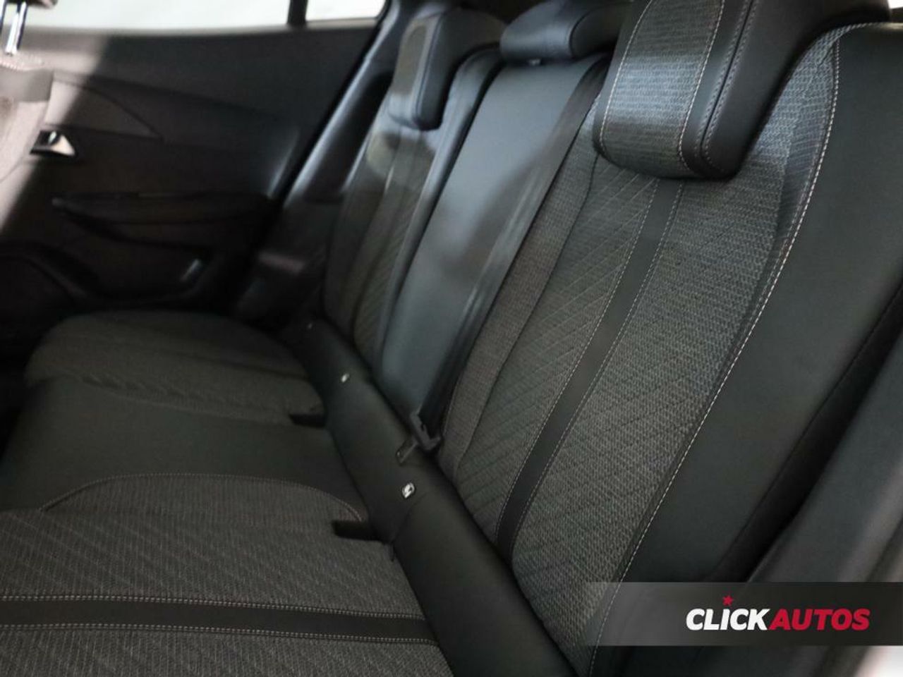 Foto Peugeot 2008 19