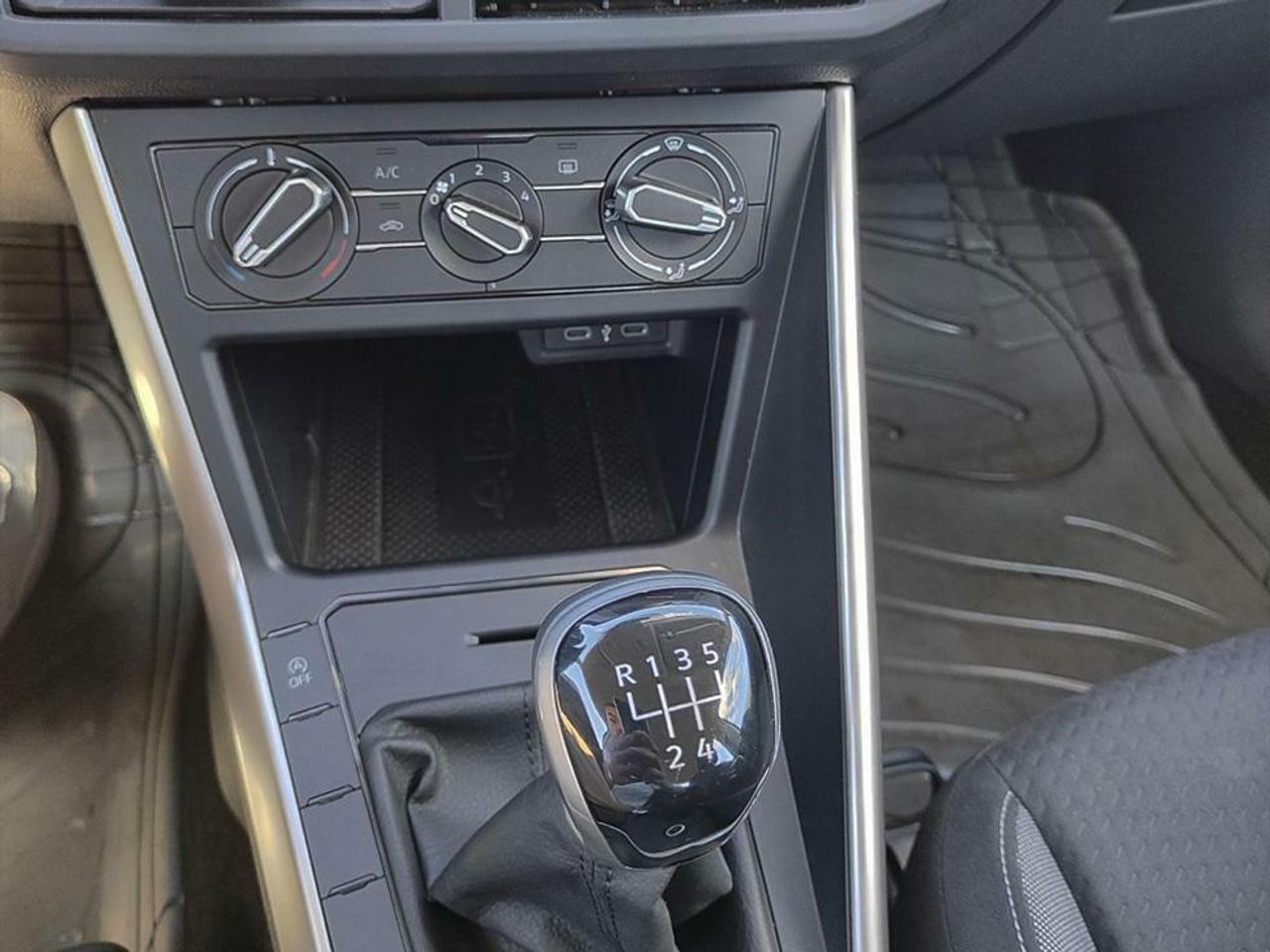 Foto Volkswagen Polo 15
