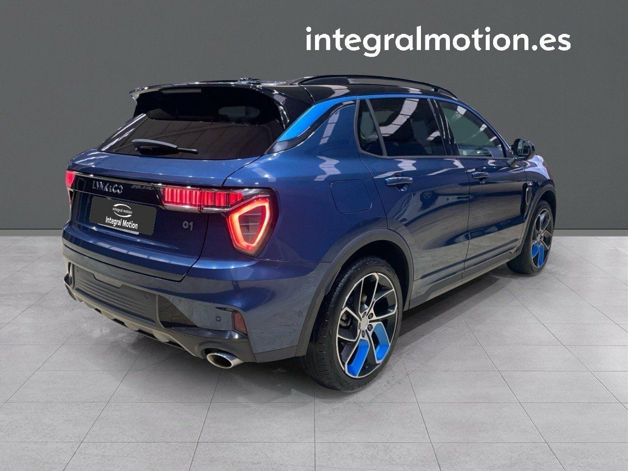 Foto LYNK&CO 01 1