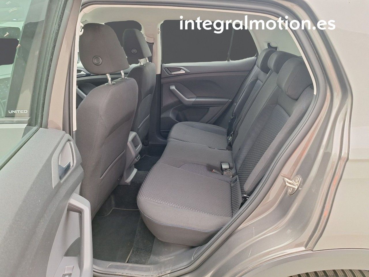 Foto Volkswagen T-Cross 9