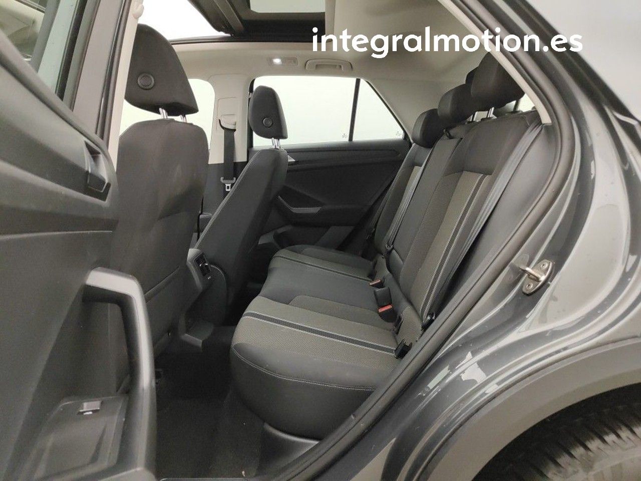 Foto Volkswagen T-Roc 8