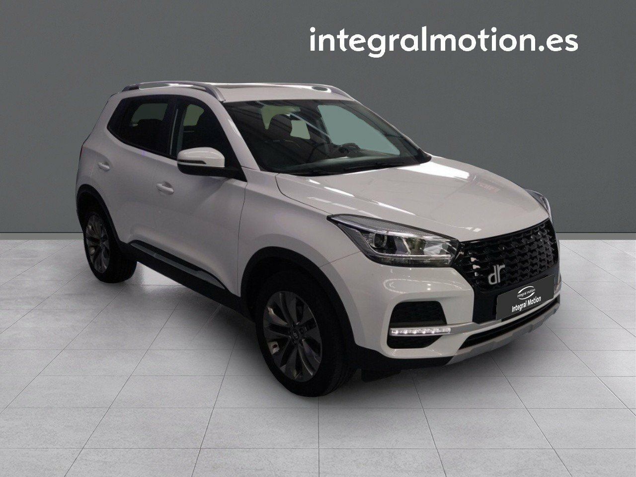 Foto DR Automobiles DR4 3