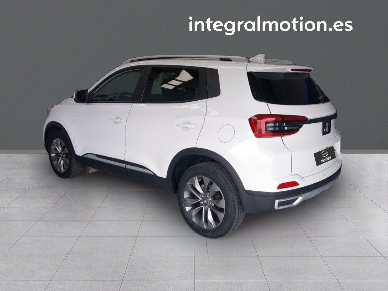 Foto DR Automobiles DR4 4