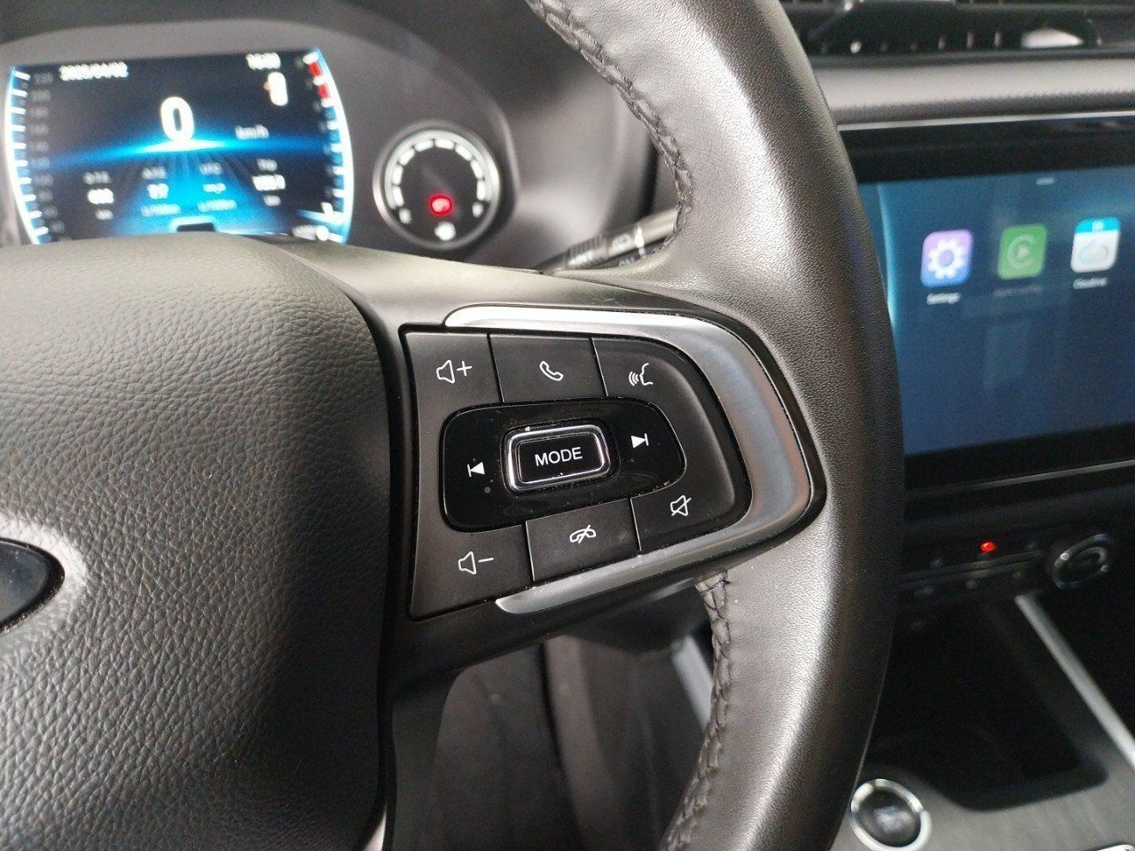 Foto DR Automobiles DR4 13