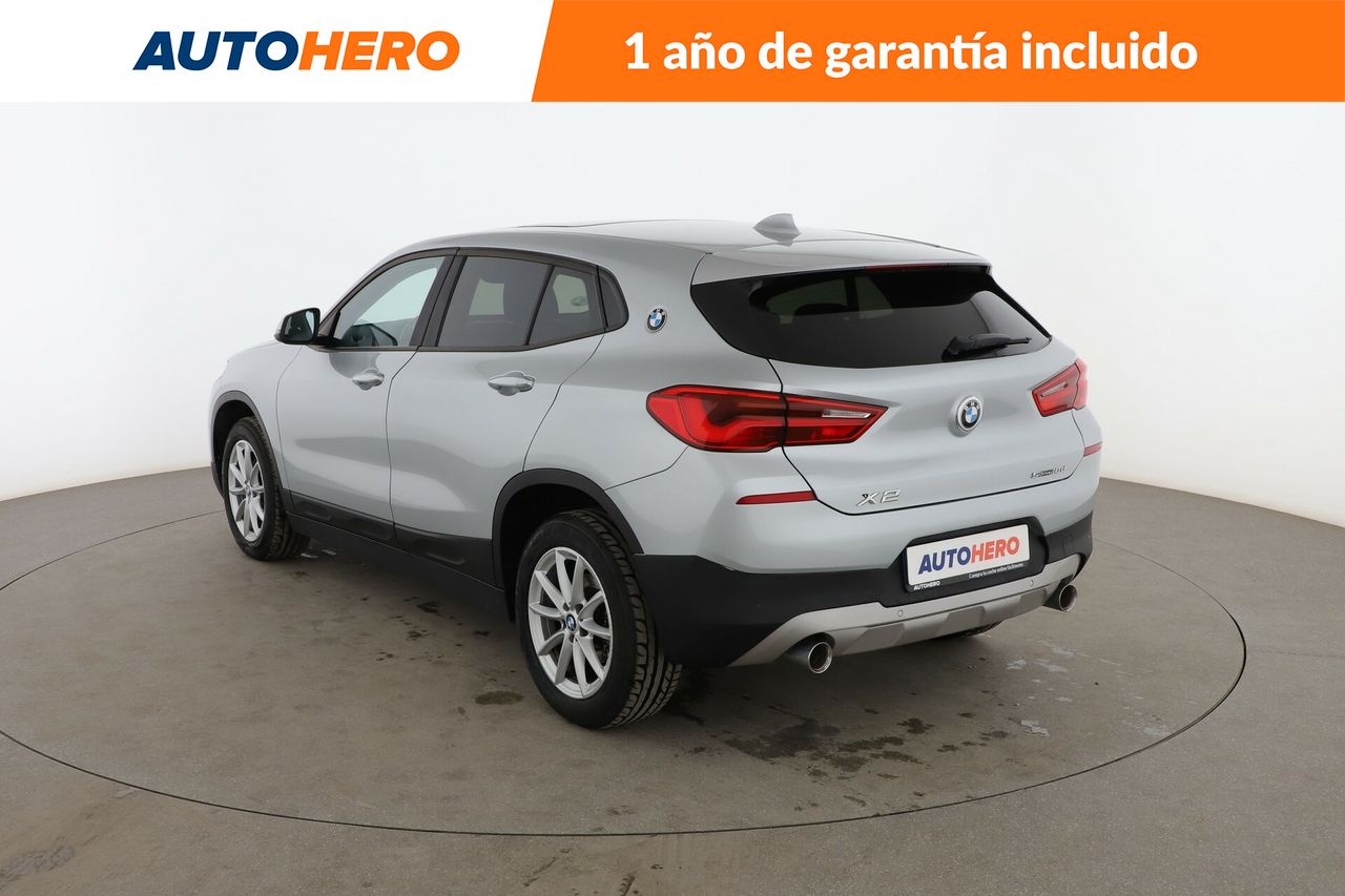 Foto BMW X2 3