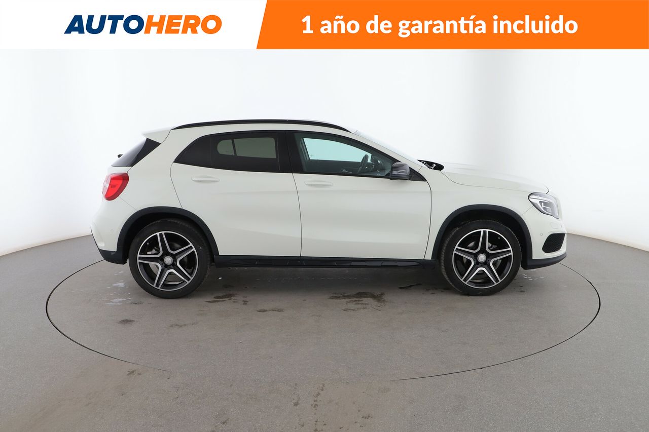 Foto Mercedes-Benz Clase GLA 6