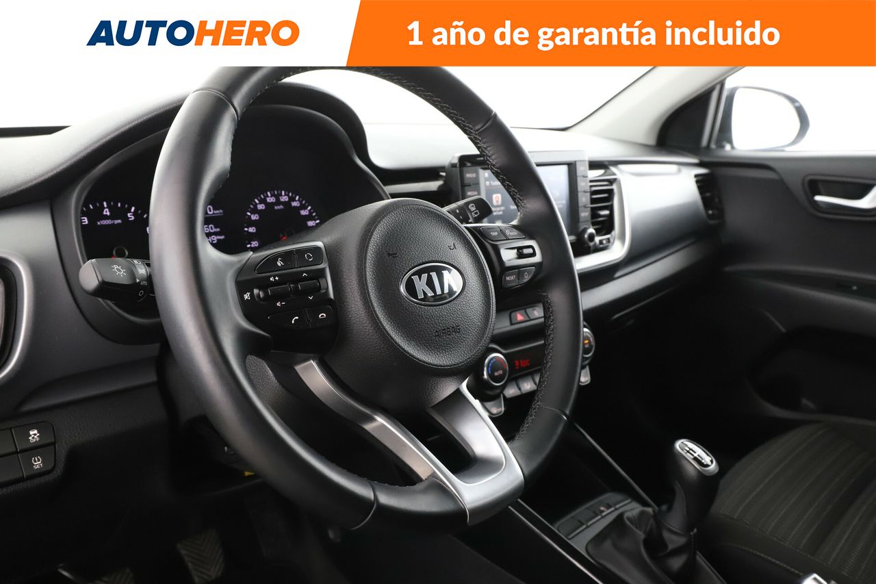 Foto Kia Stonic 12