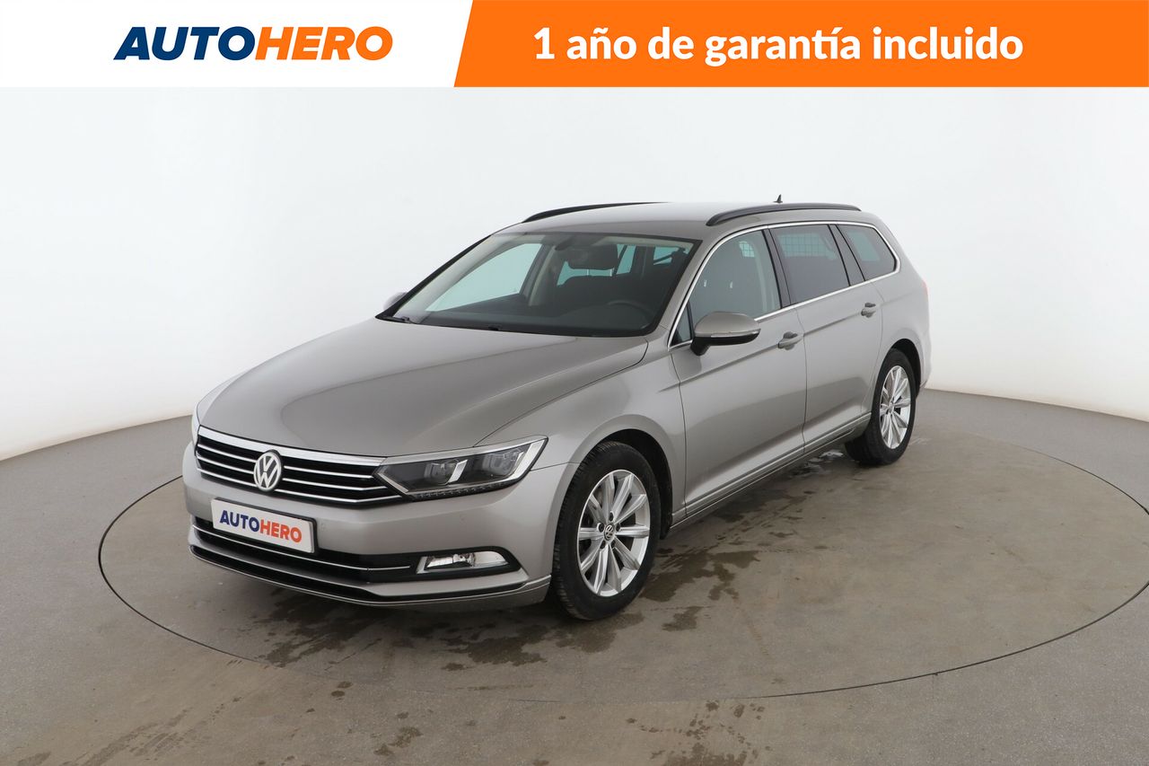 Foto Volkswagen Passat 1