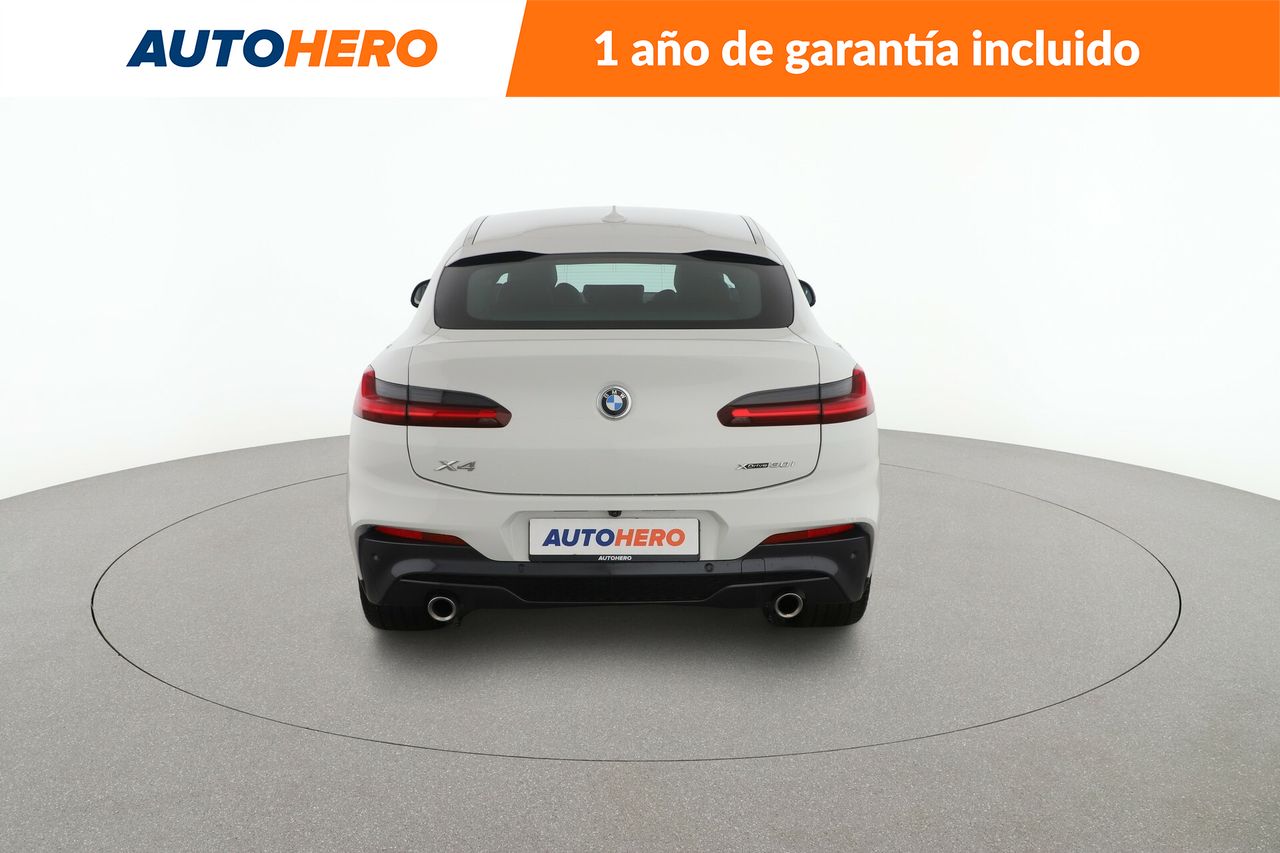 Foto BMW X4 4