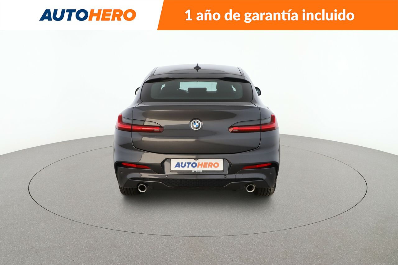 Foto BMW X4 4