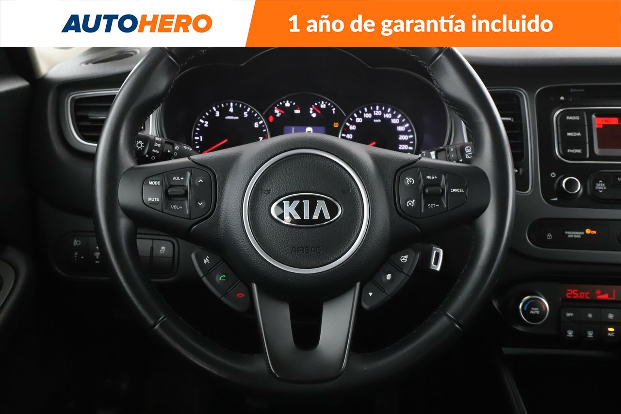 Foto Kia Carens 19