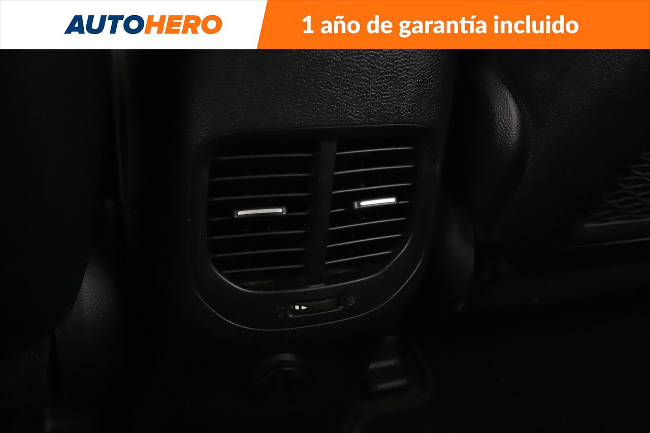 Foto Kia Carens 21