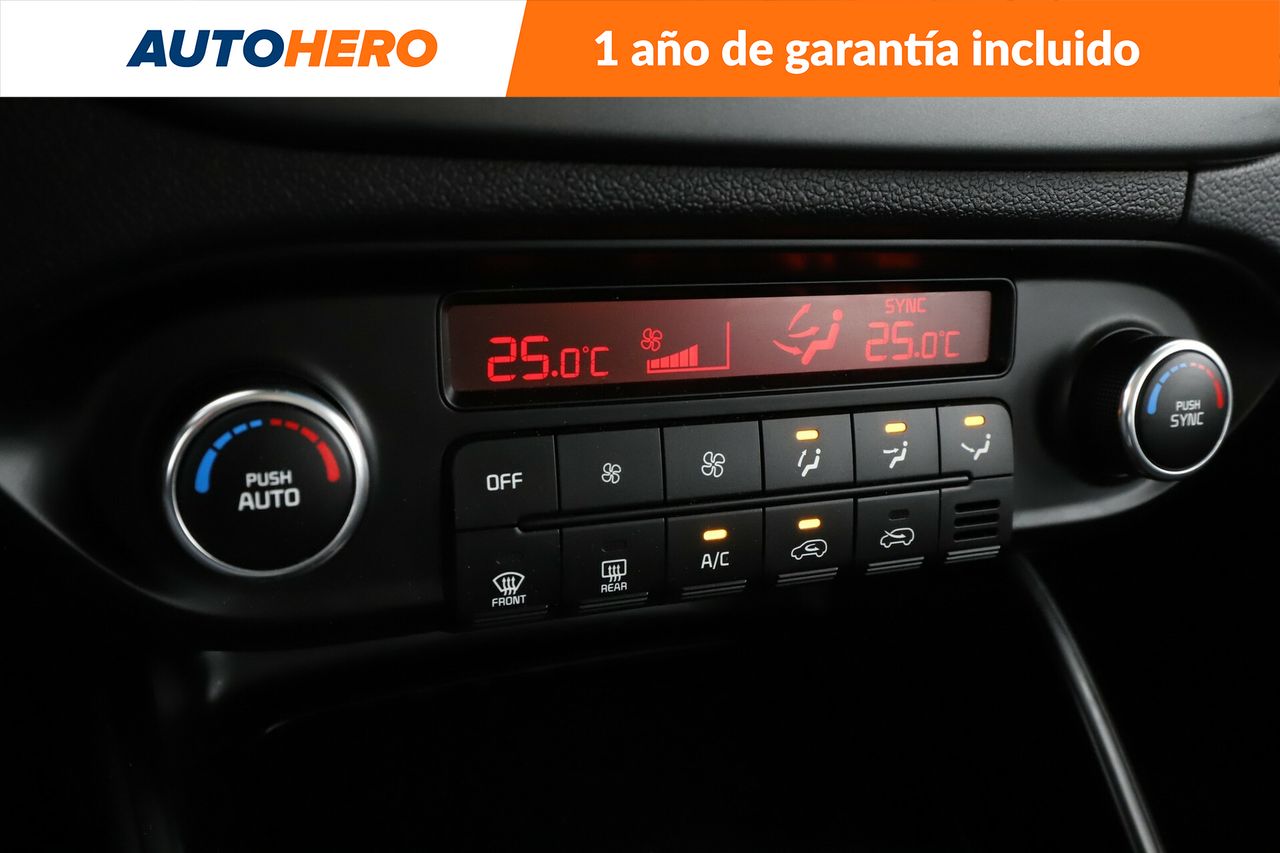 Foto Kia Carens 24