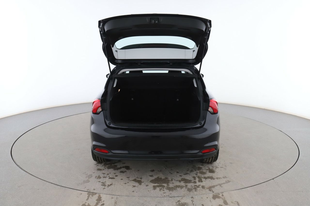Foto Fiat Tipo 16