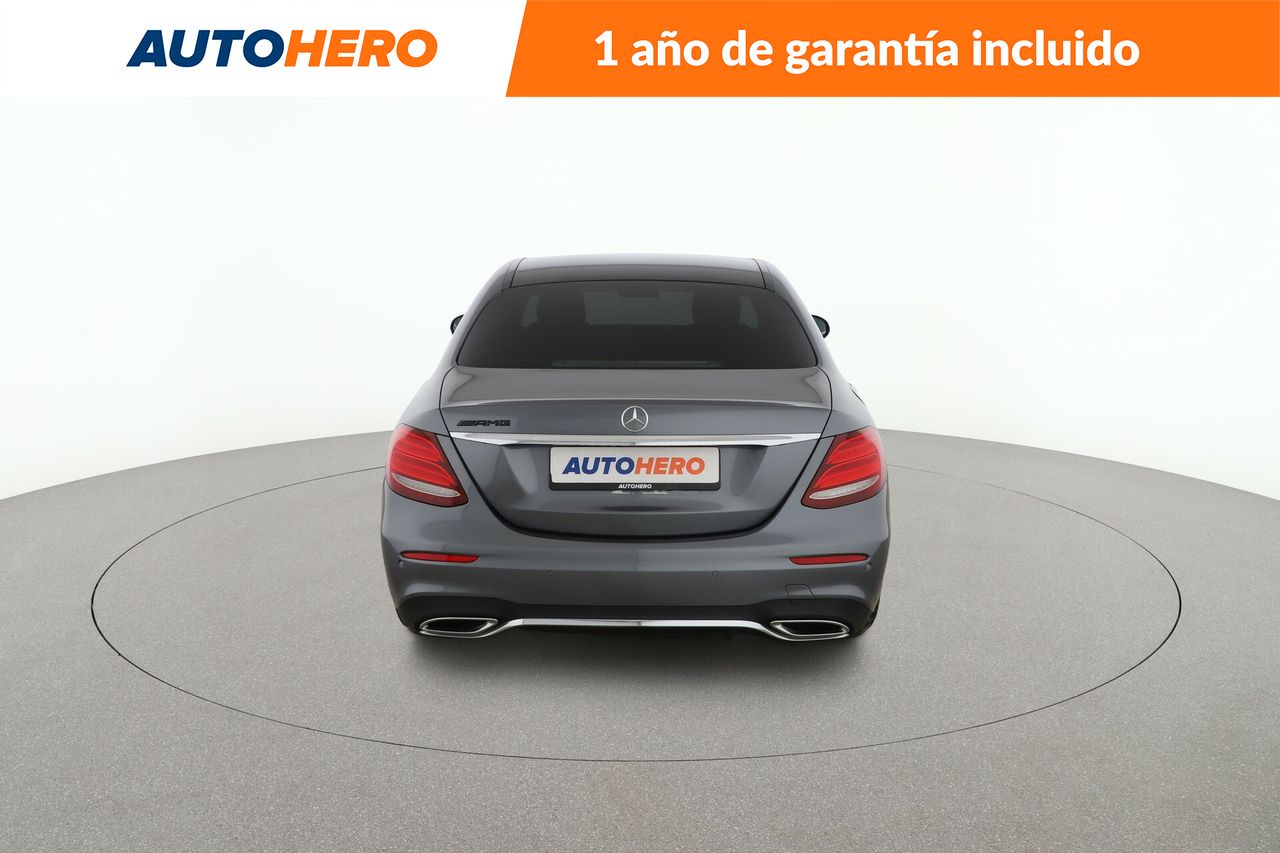 Foto Mercedes-Benz Clase E 4