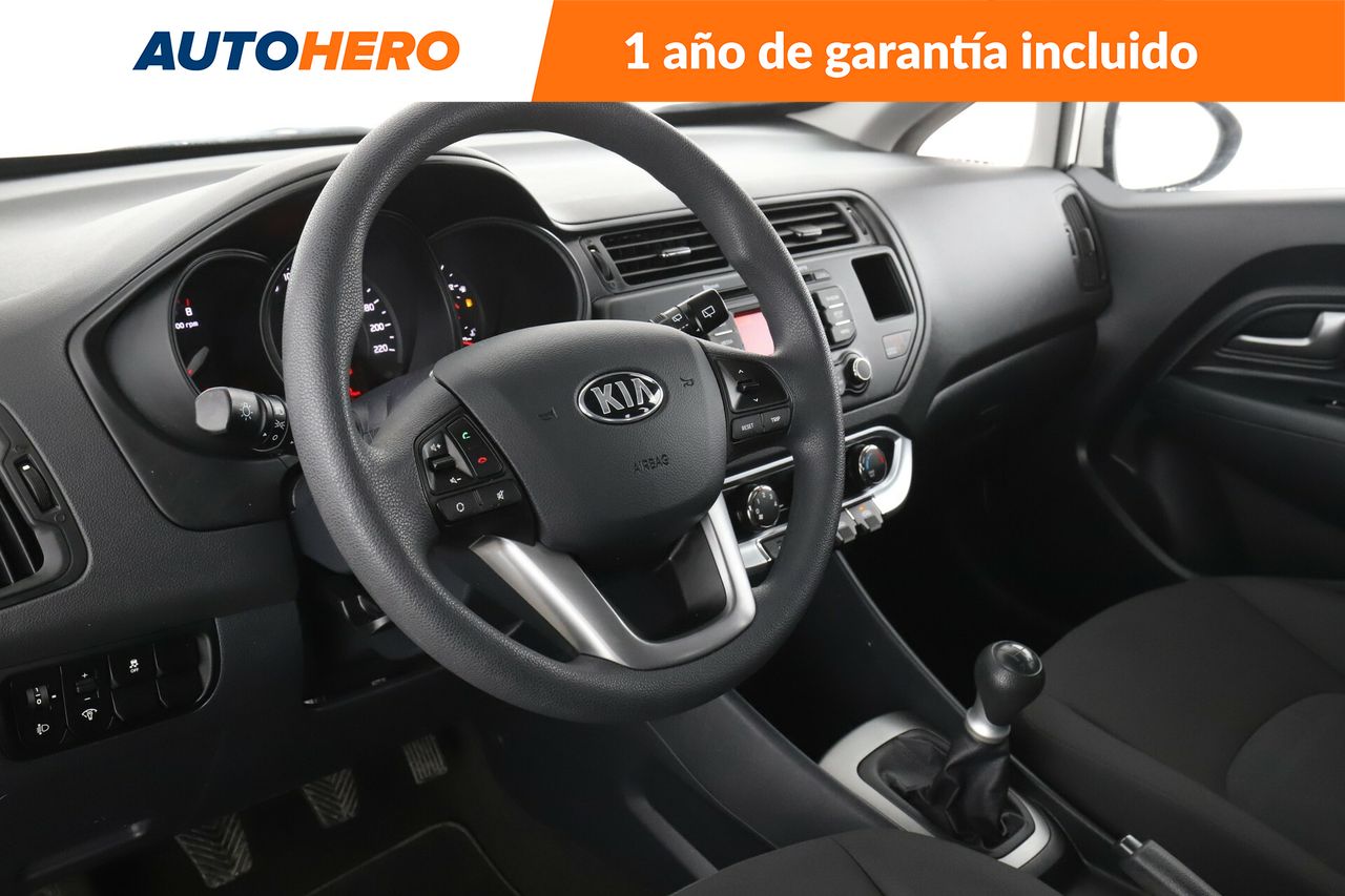 Foto Kia Rio 11