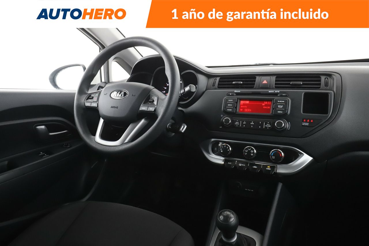 Foto Kia Rio 13