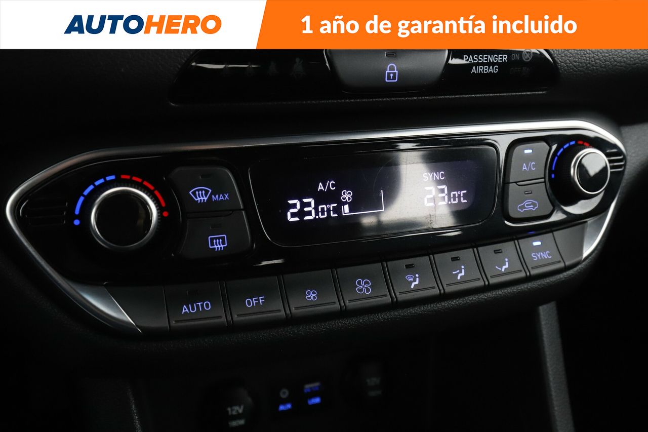Foto Hyundai i30 23