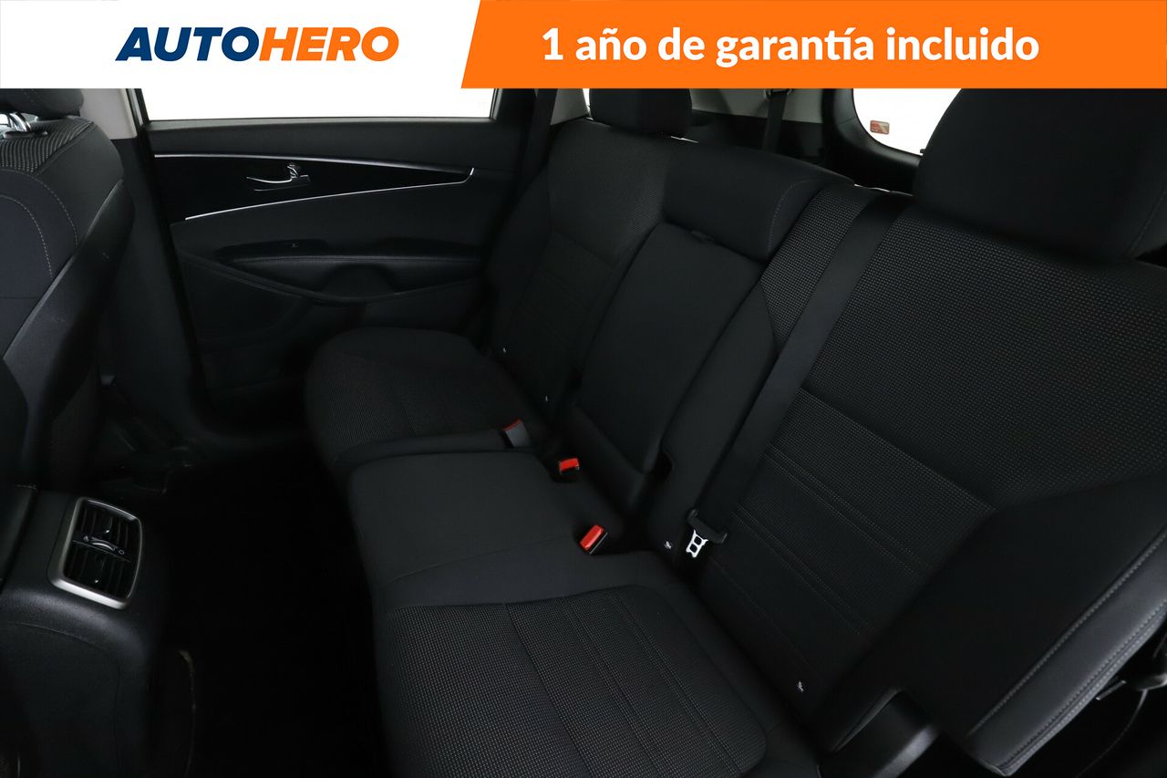 Foto Kia Sorento 14