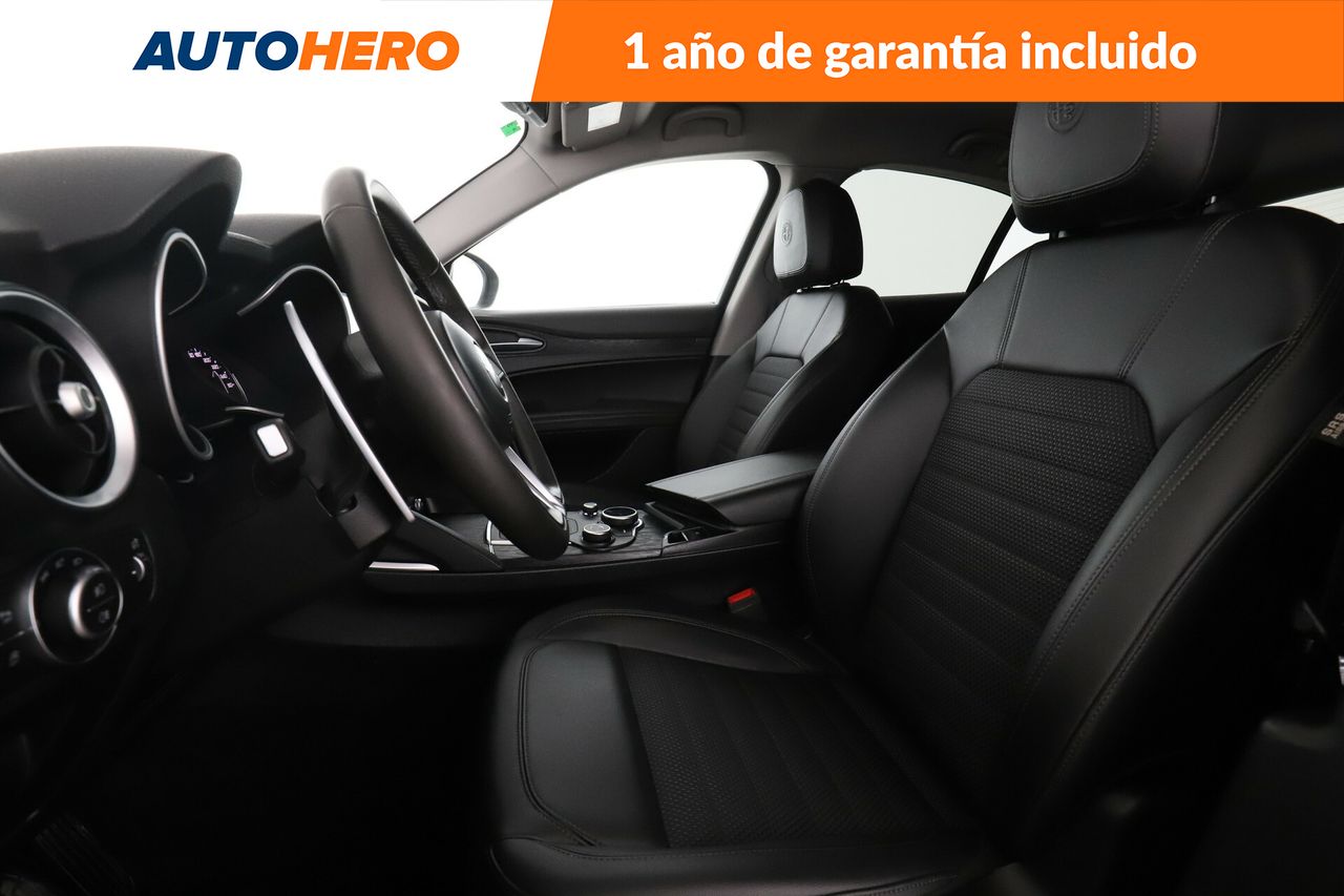 Foto Alfa Romeo Stelvio 10