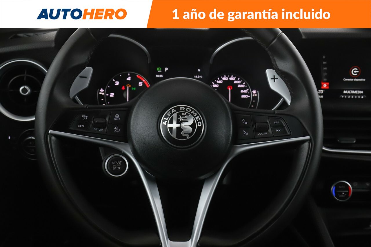 Foto Alfa Romeo Stelvio 19