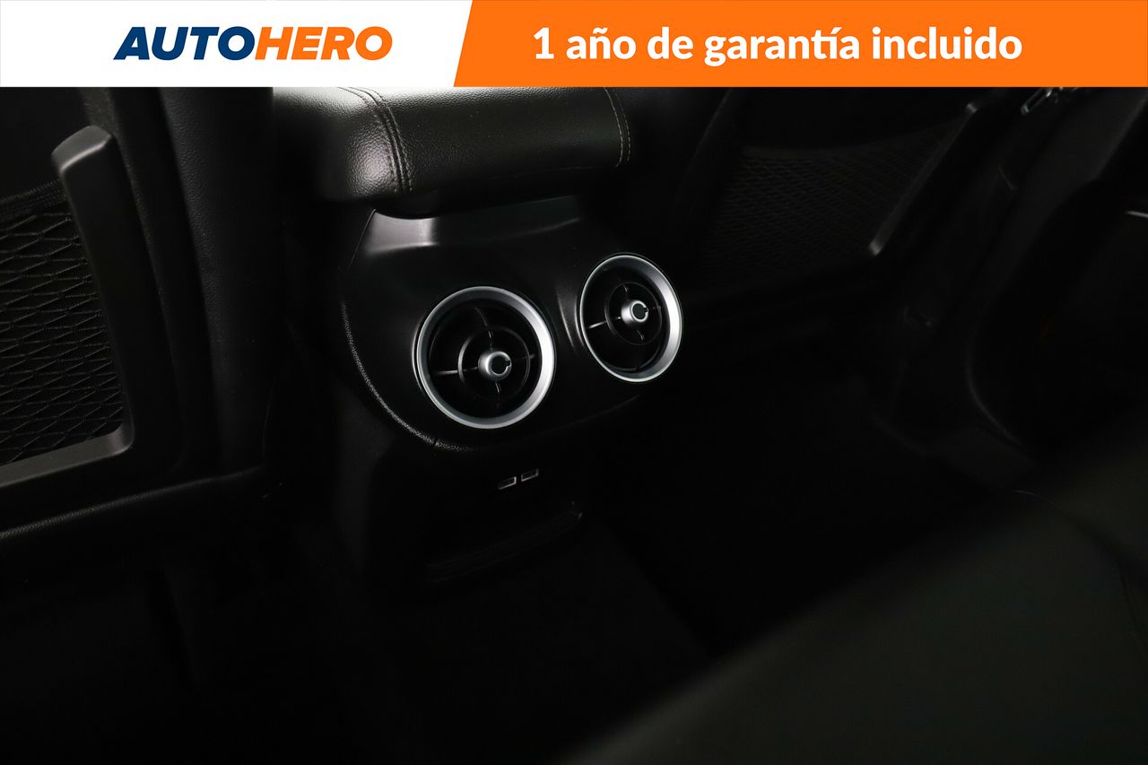 Foto Alfa Romeo Stelvio 24