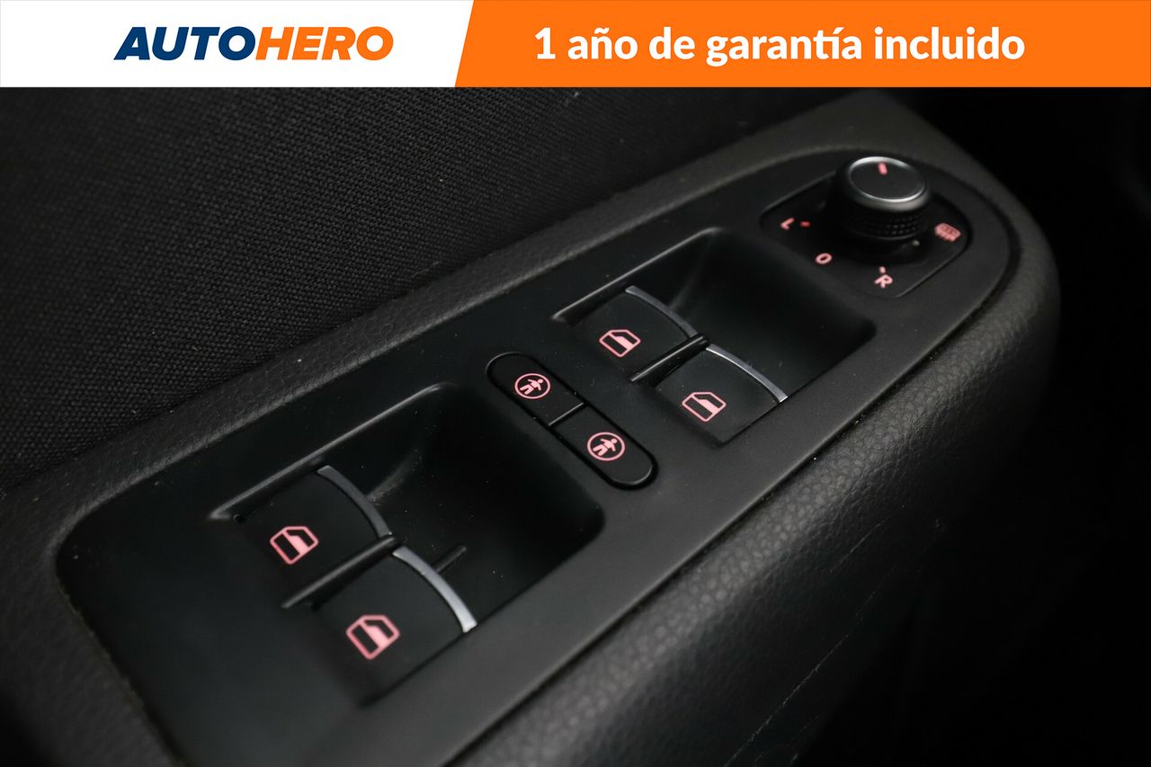 Foto Seat Alhambra 28