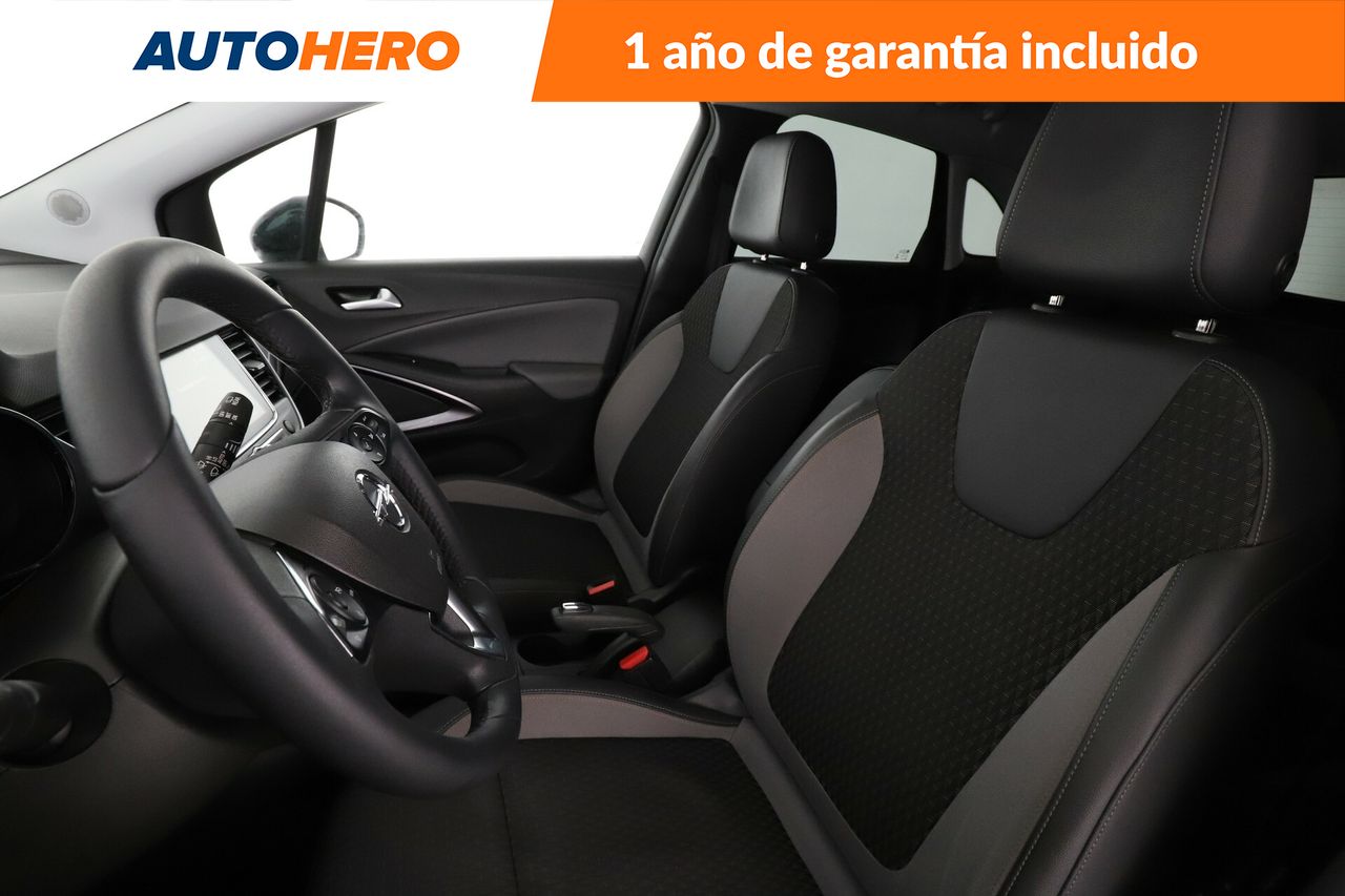 Foto Opel Crossland X 10