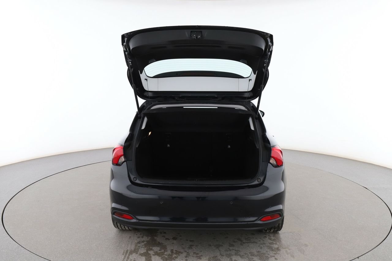 Foto Fiat Tipo 16