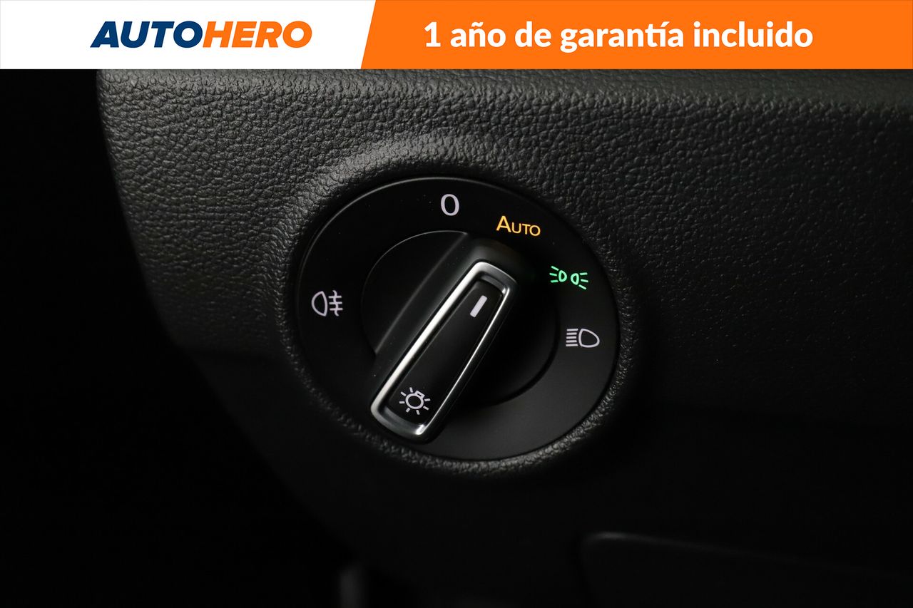 Foto Volkswagen T-Roc 21