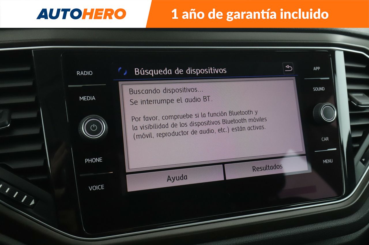 Foto Volkswagen T-Roc 24