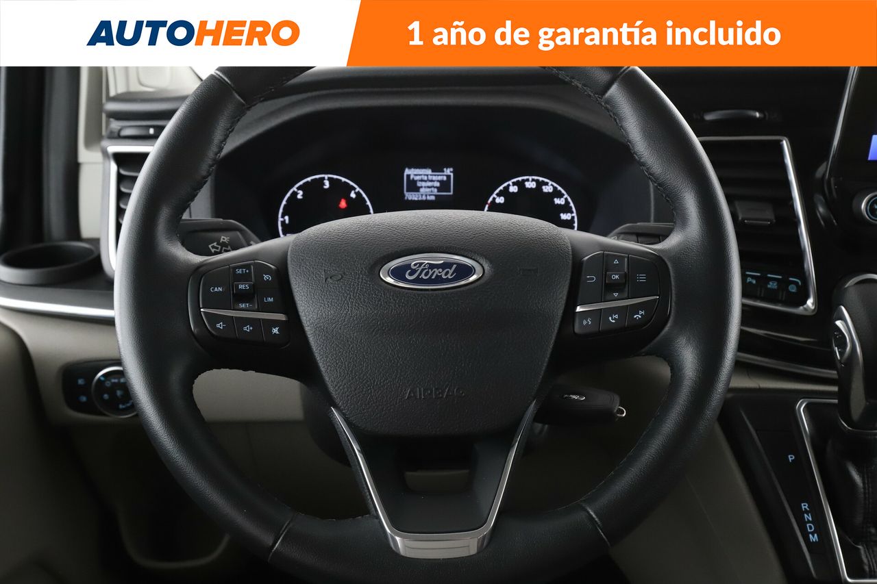 Foto Ford Tourneo Custom 19