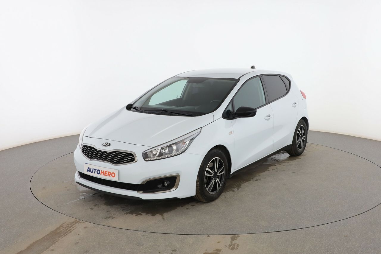 Foto Kia Ceed 1
