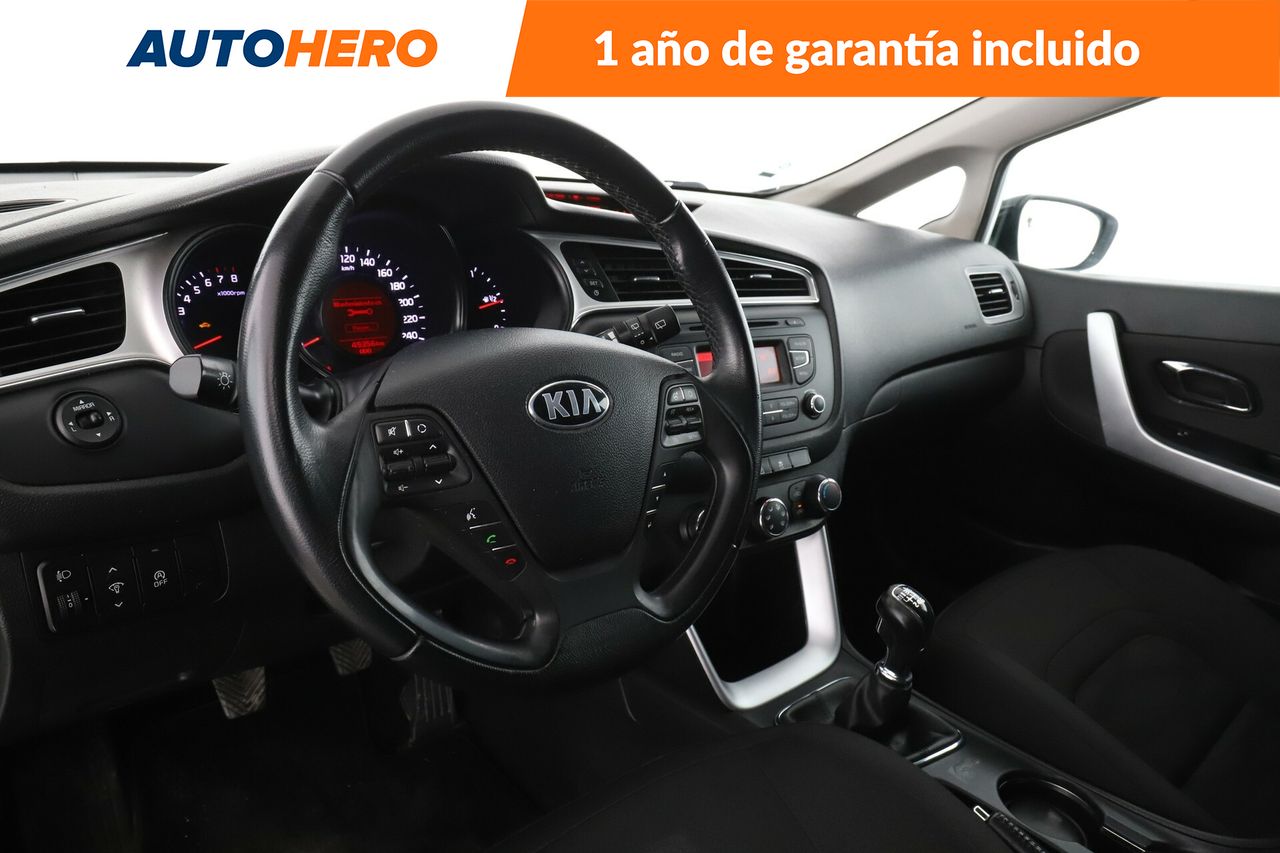 Foto Kia Ceed 12