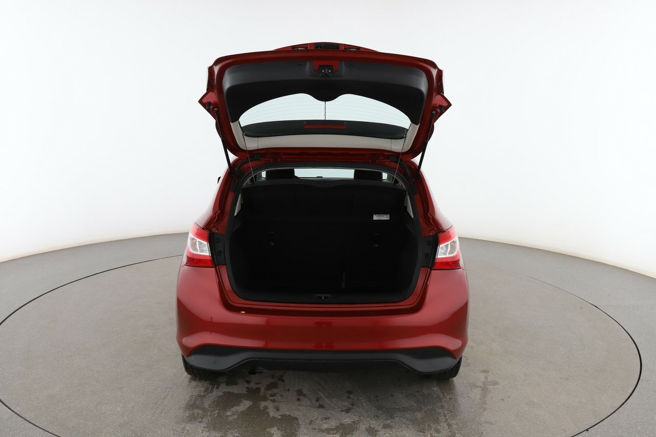 Foto Nissan Pulsar 16
