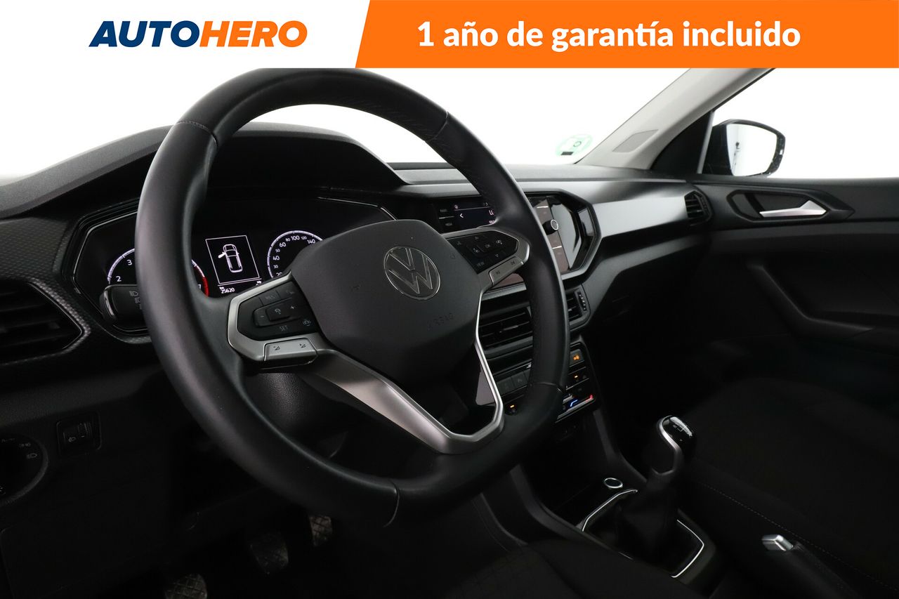 Foto Volkswagen T-Cross 11