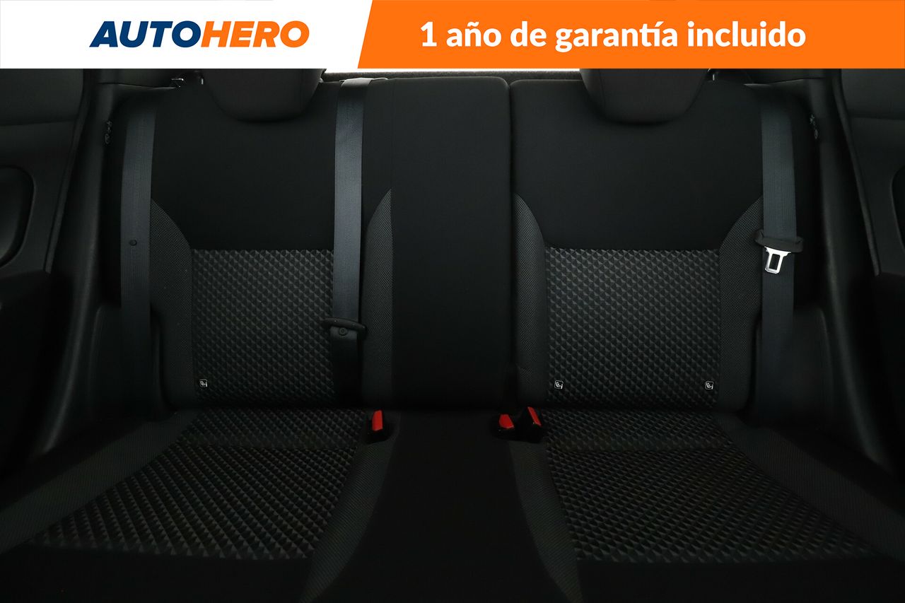 Foto Nissan Micra 15