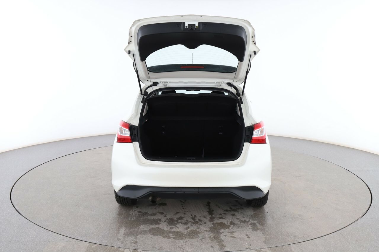 Foto Nissan Pulsar 17